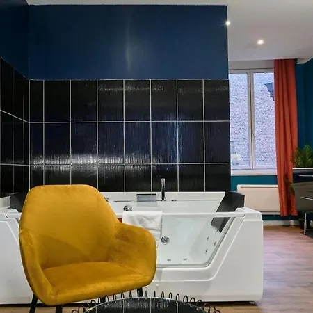 Bleue #1#- Elegance & Detente-self Check-in * Roubaix